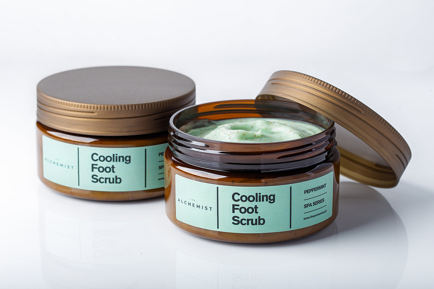 PEPPERMINT COOLING FOOT SCRUB (250 ML)